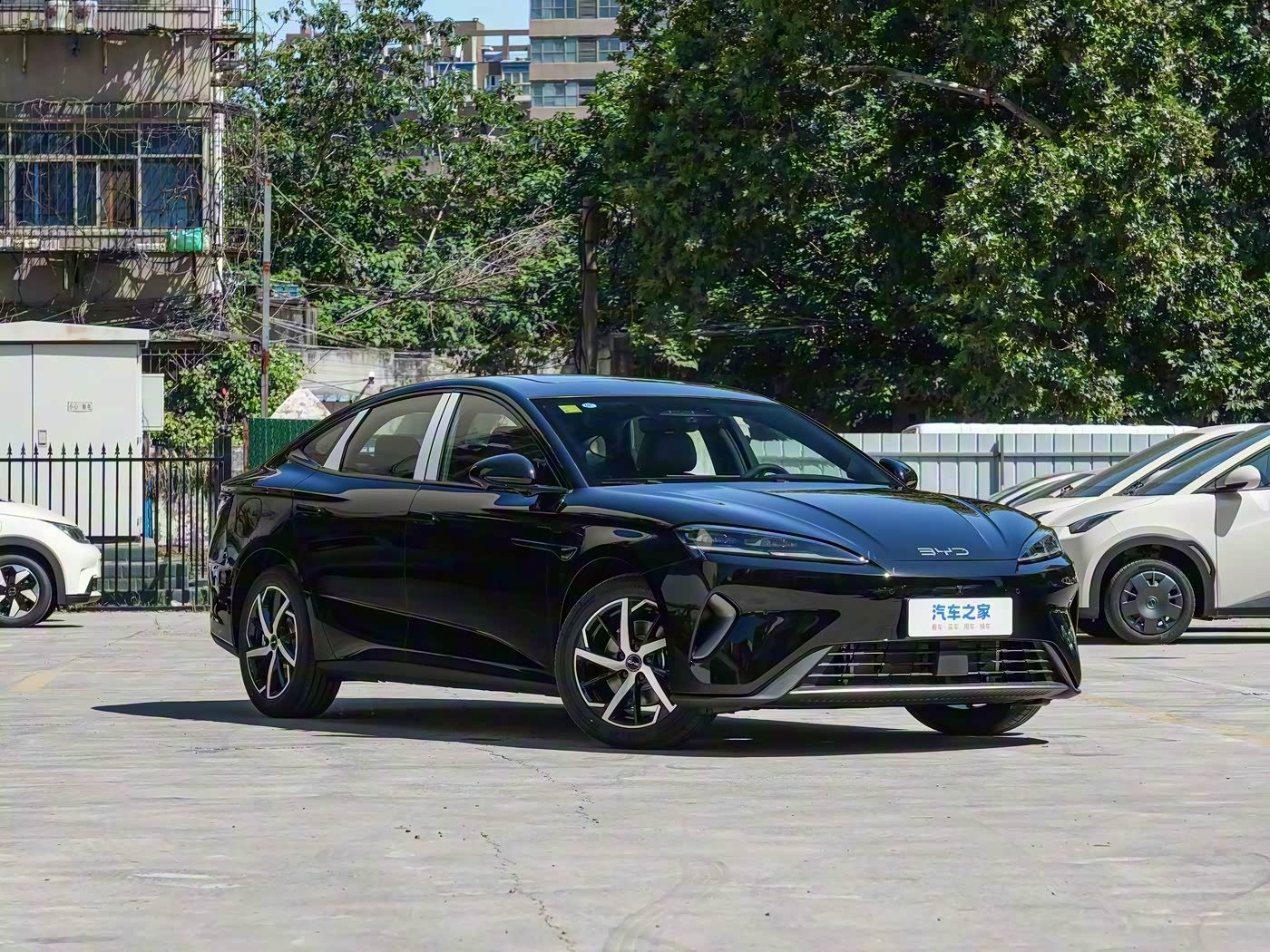 BYD- Seal 07 DM-i 2025 Elegant Edition